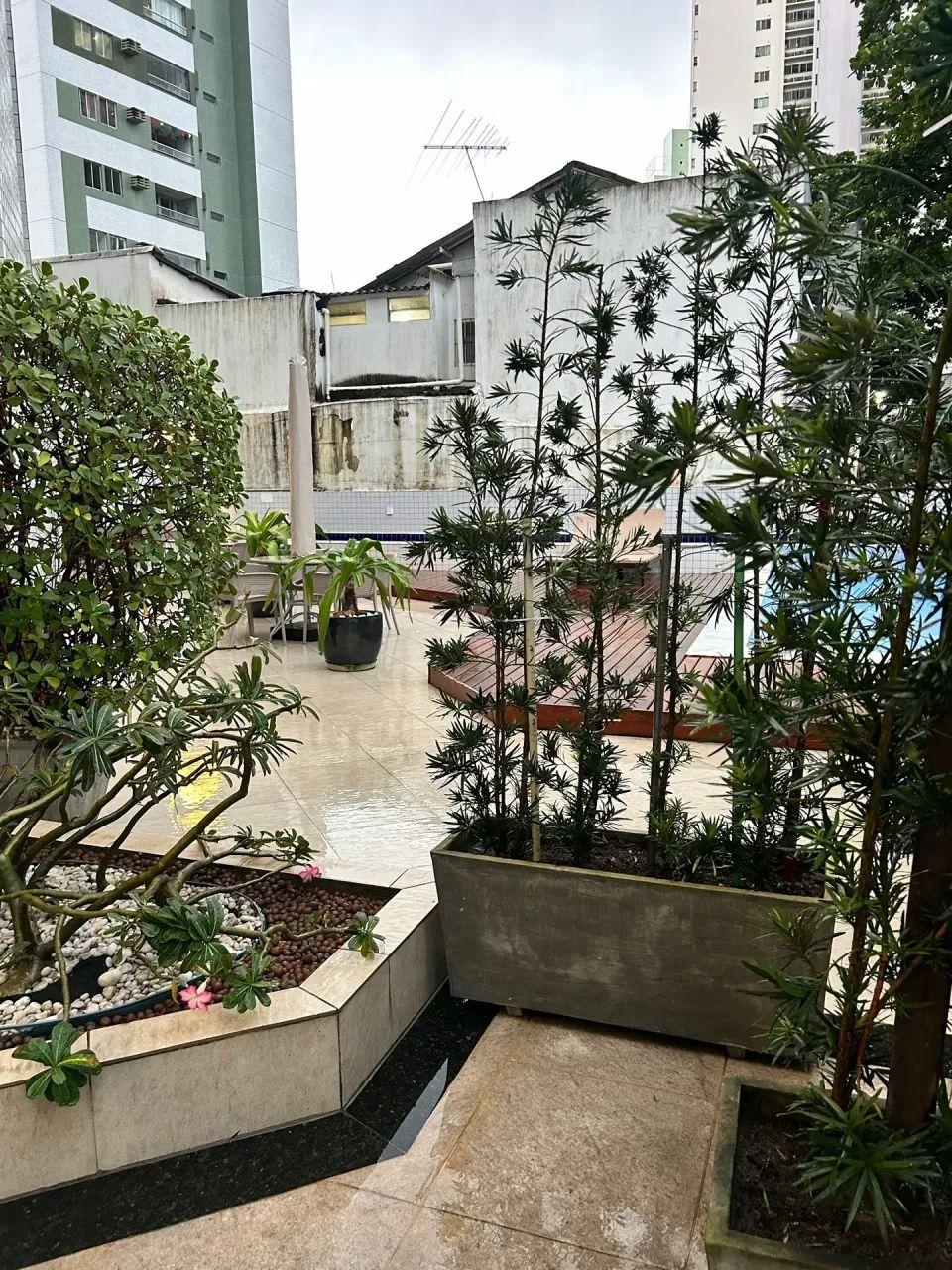 Apto mobiliado , 2 quartos, suite , varanda, lazer, - Foto 4