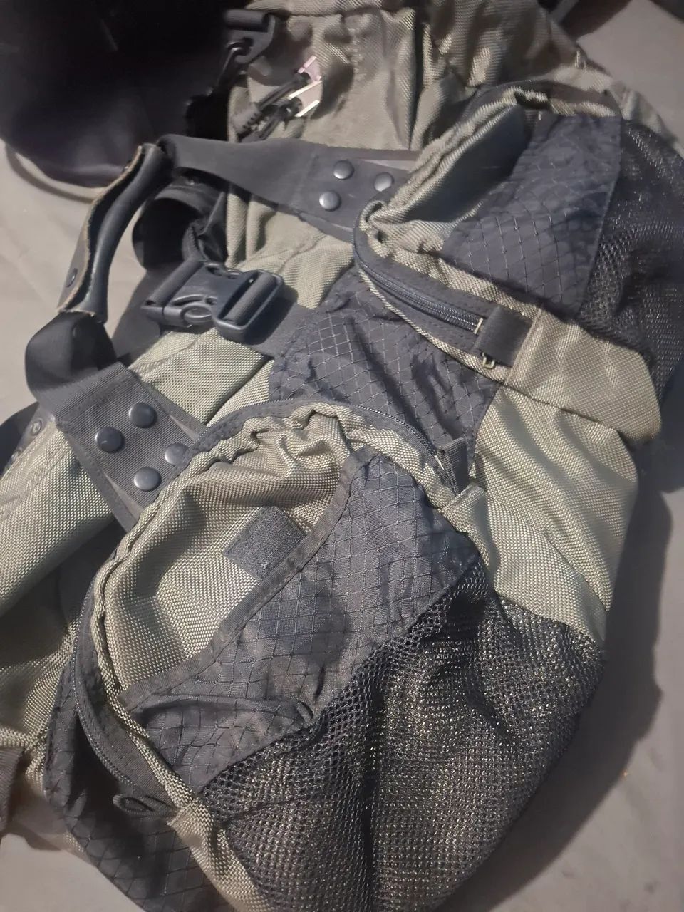 Bolsa oakley militar  - Foto 5
