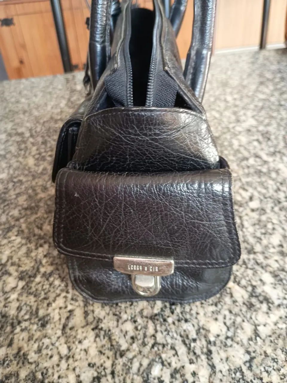 Bolsa de couro preta Lenny & Cia