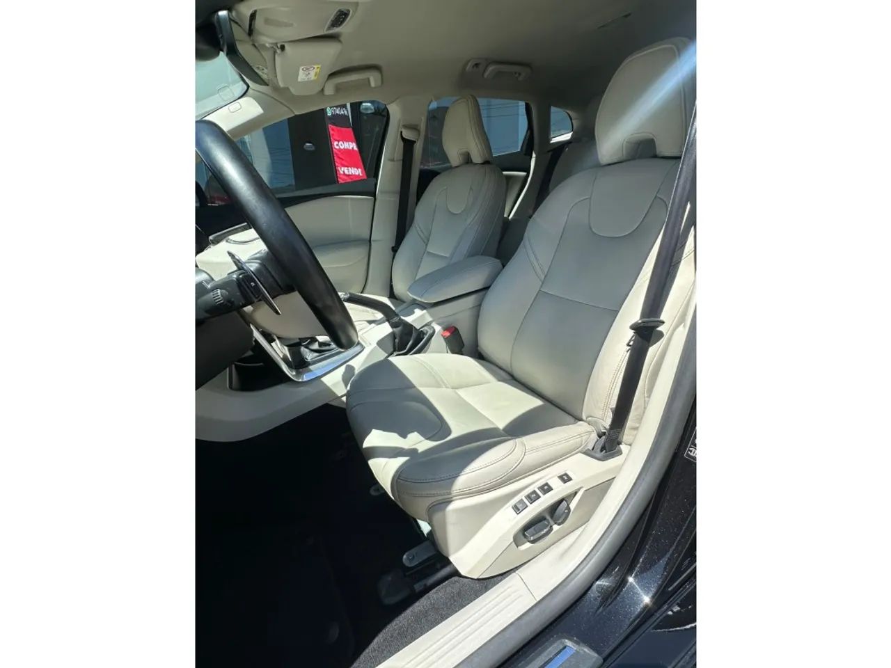 Volvo V40 2.0 Aut. 2019 - Foto 4