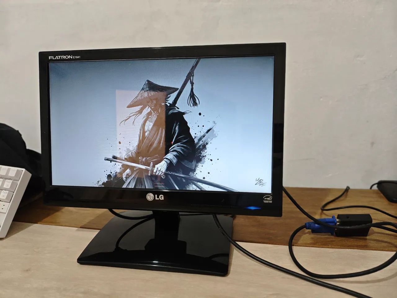 Monitor LG Flatron 15,6"  - Foto 2