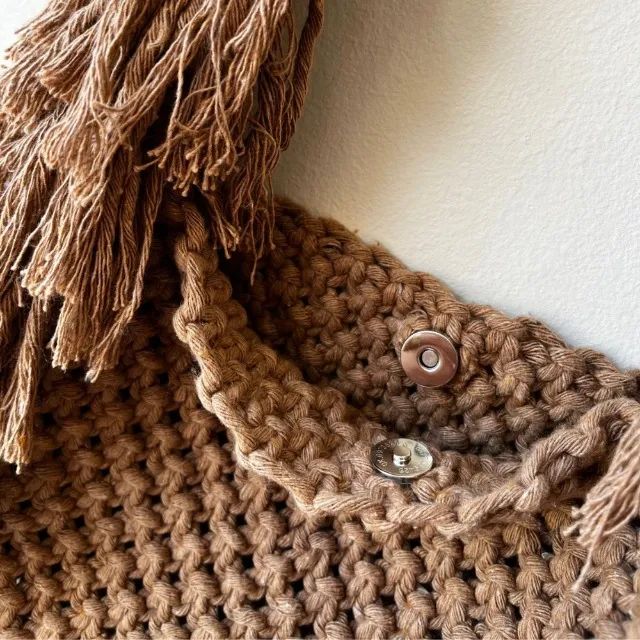 Bolsa Boho de Macramê com Franjas - Foto 2