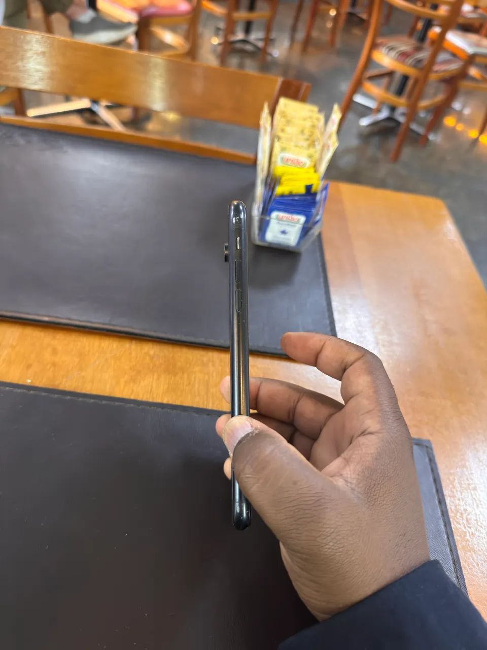 IPHONE XR R$300,00 - Foto 3