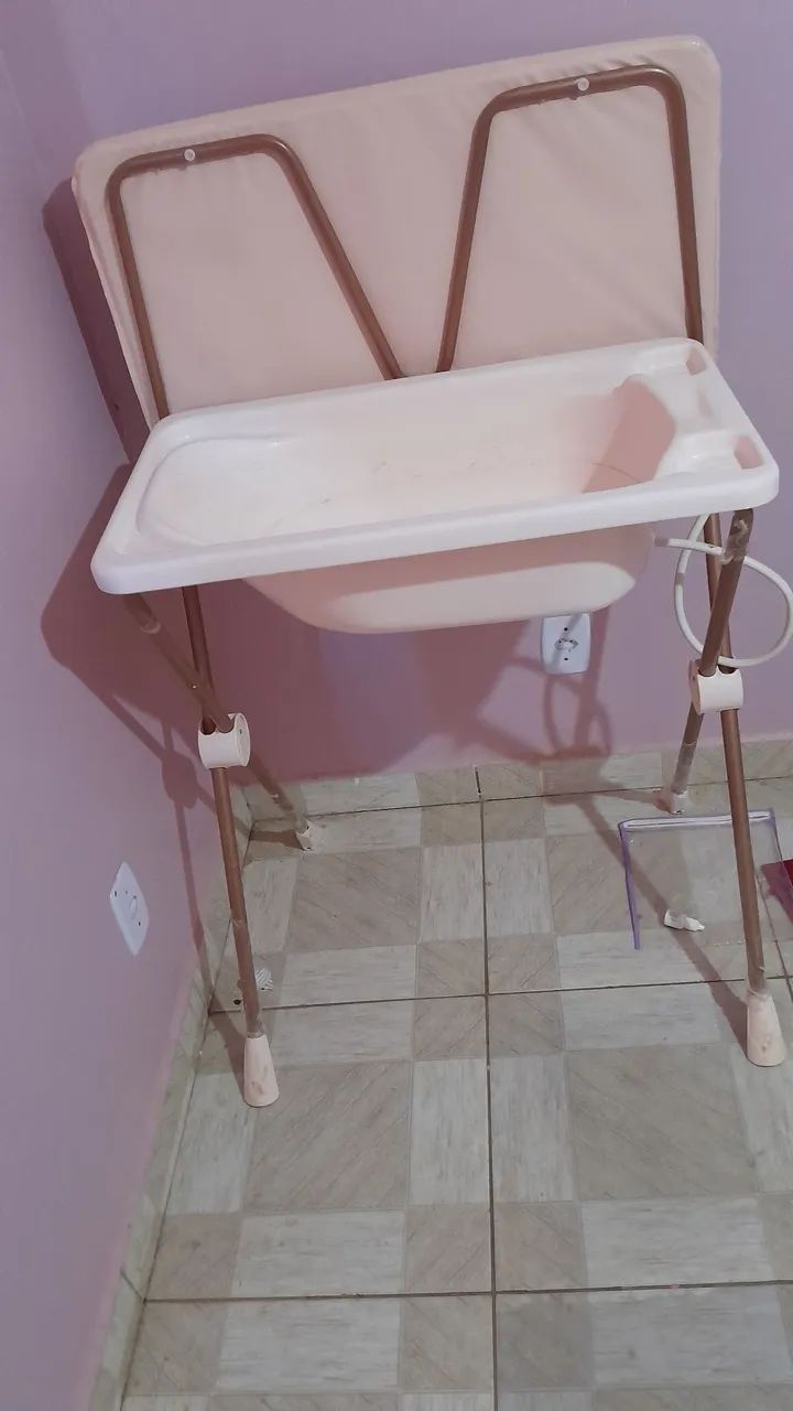 Vende se banheira de bebê  - Foto 2