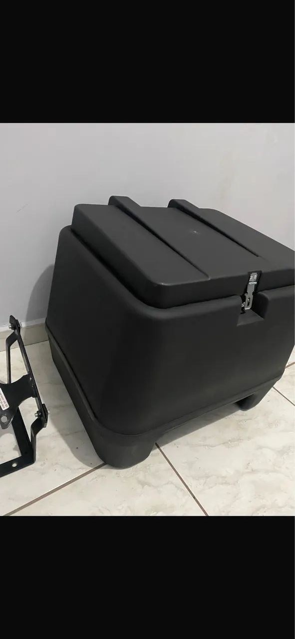 Vendo baú + suporte 80 litros  - Foto 3