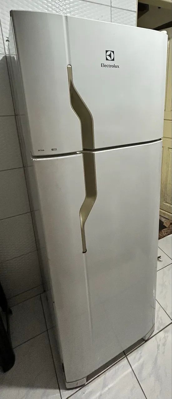 Vendo geladeira