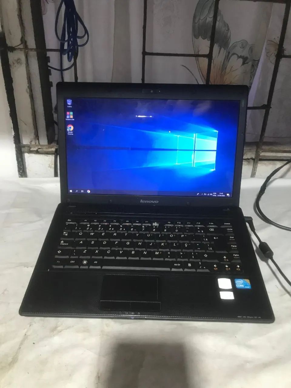 NOTEBOOK LENOVO 4GB I5 ACEITO CARTÃO DO GARANTIA 480$