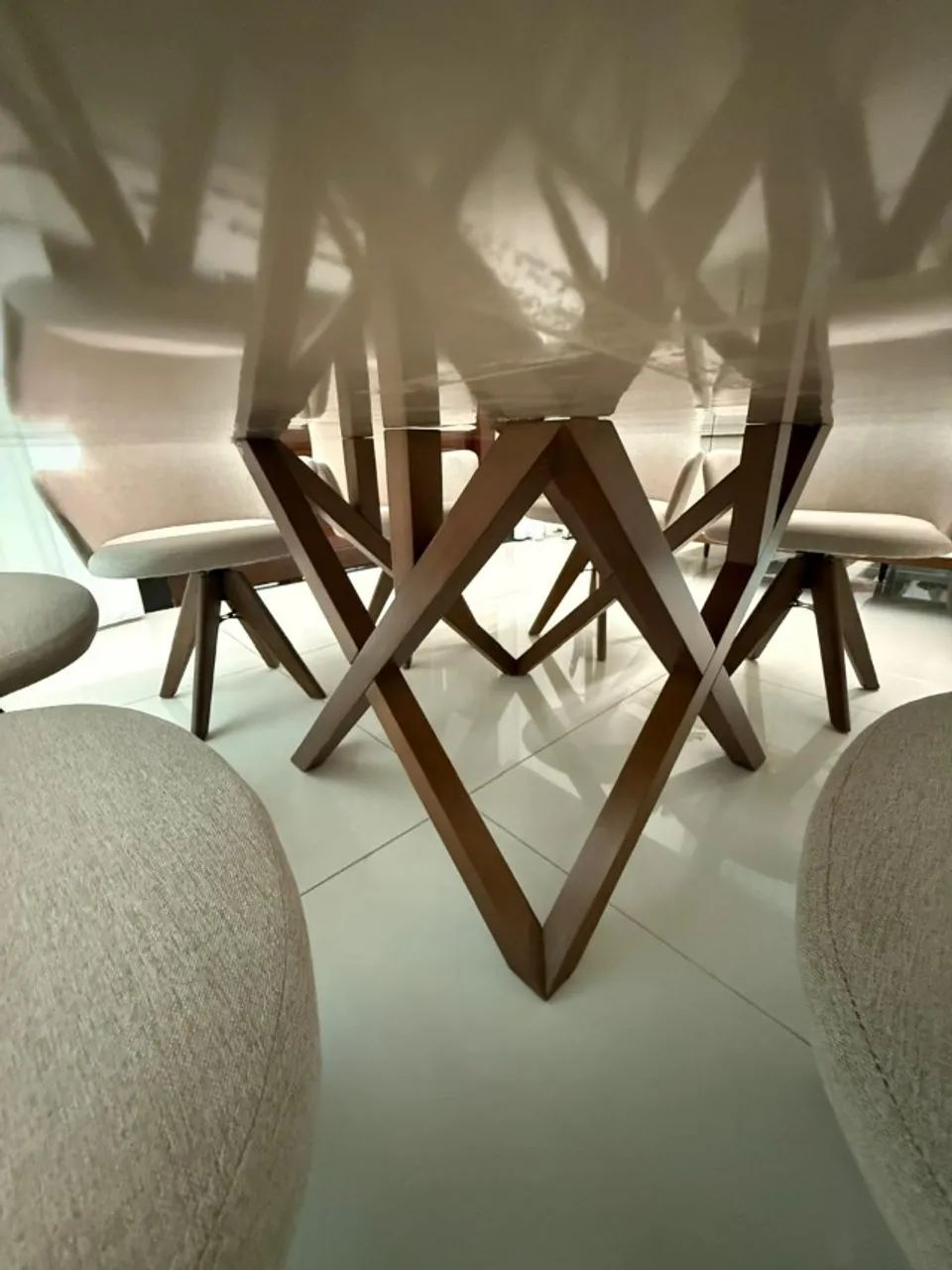 Mesa de Jantar Obs: Não inclui às Cadeiras - Foto 3