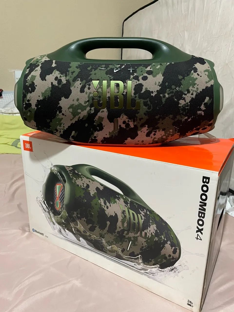 JBL Bombox 4