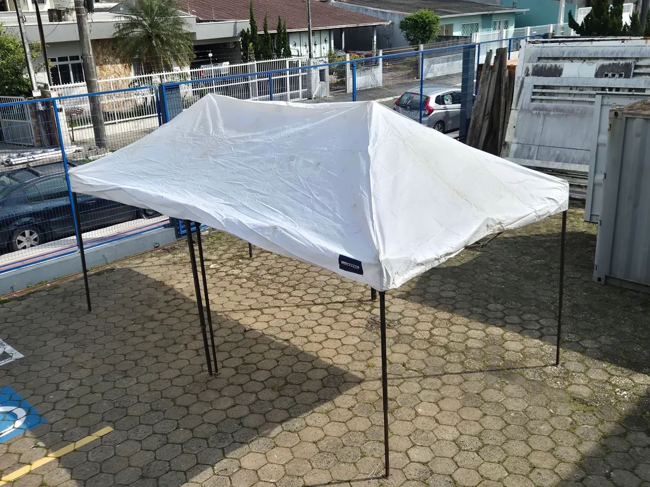 Vendo Tenda, Suporte para Baners e Bikes.