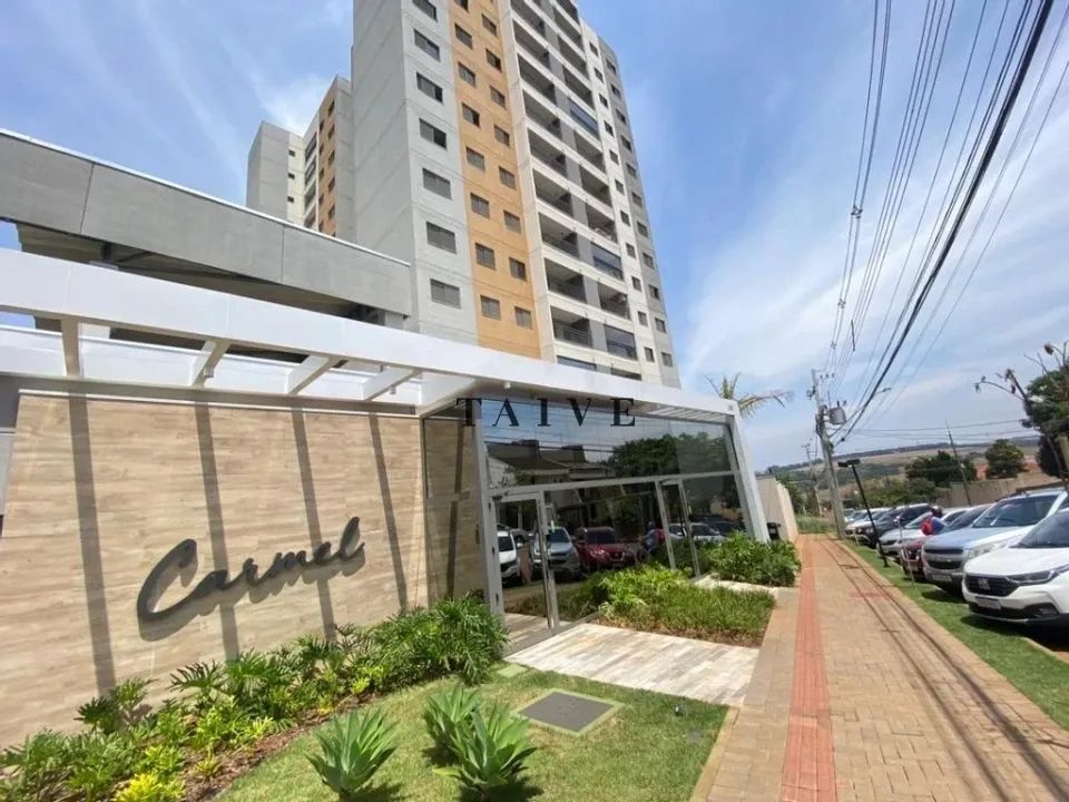 Venda ou locação - Apartamento térreo com 2 quartos, totalmente mobiliado no Edifício Carm