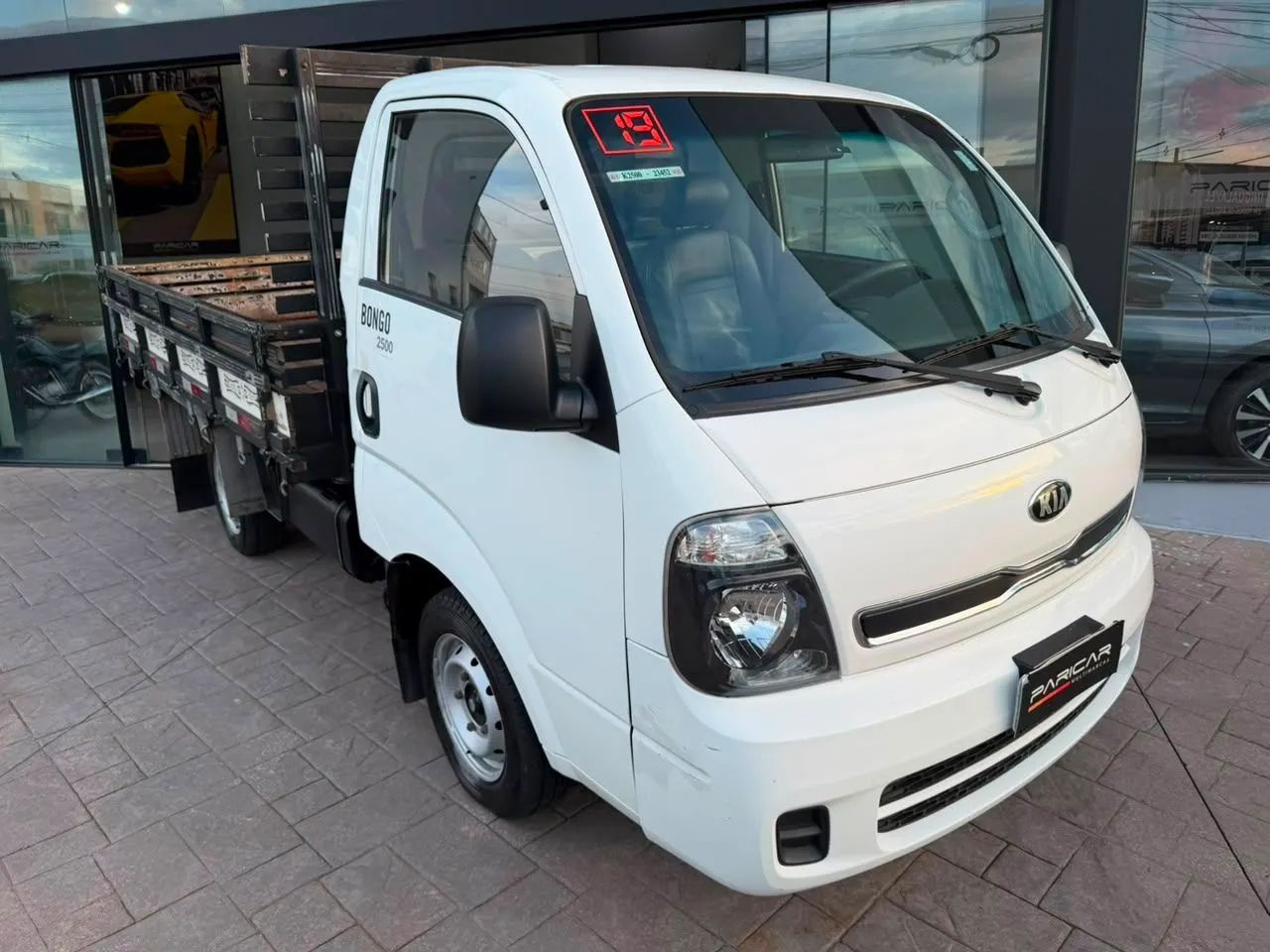 KIA BONGO 2.5 TD DIESEL - Foto 3