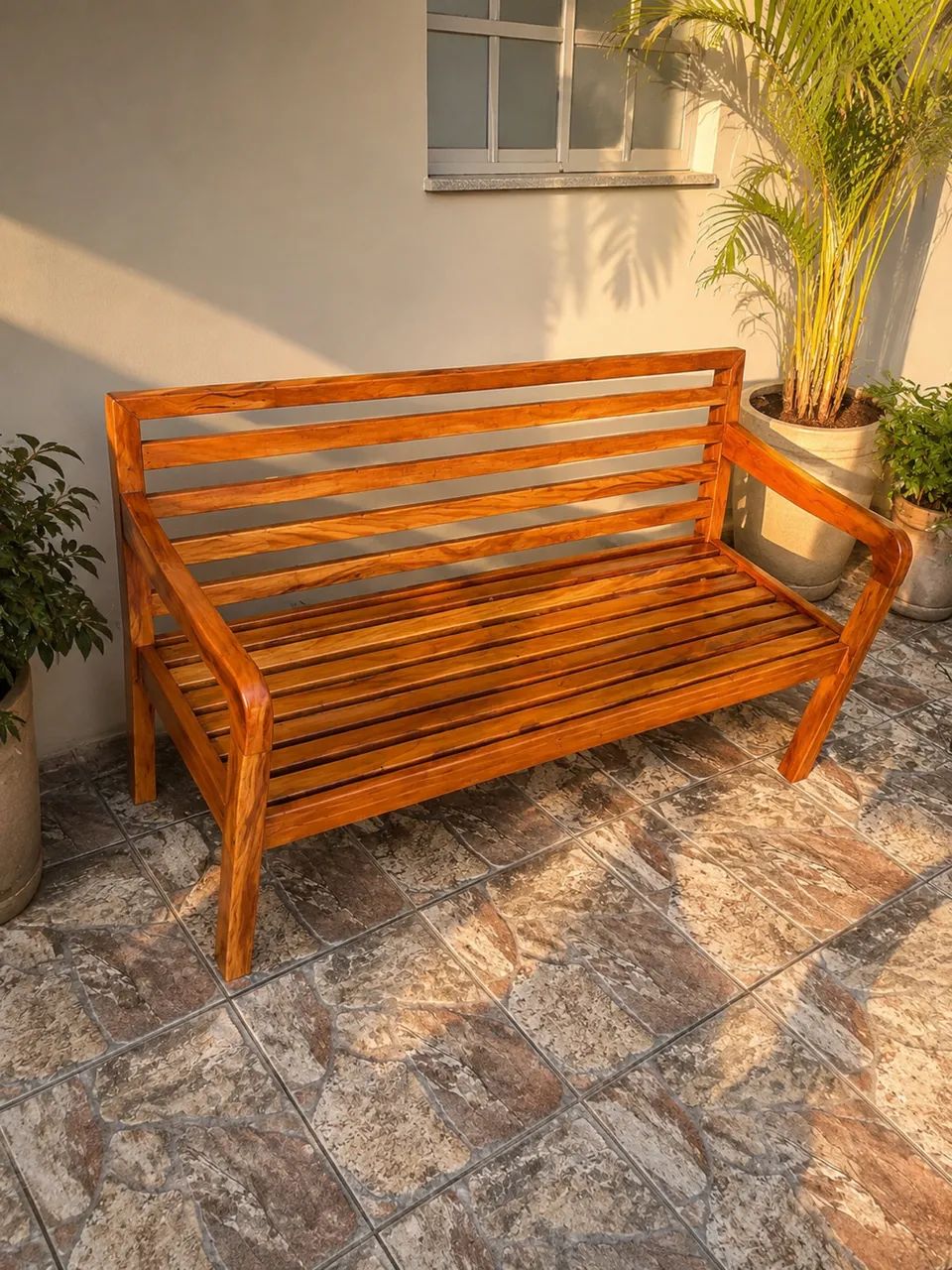 Banco de Madeira Maciça Peroba Rosa