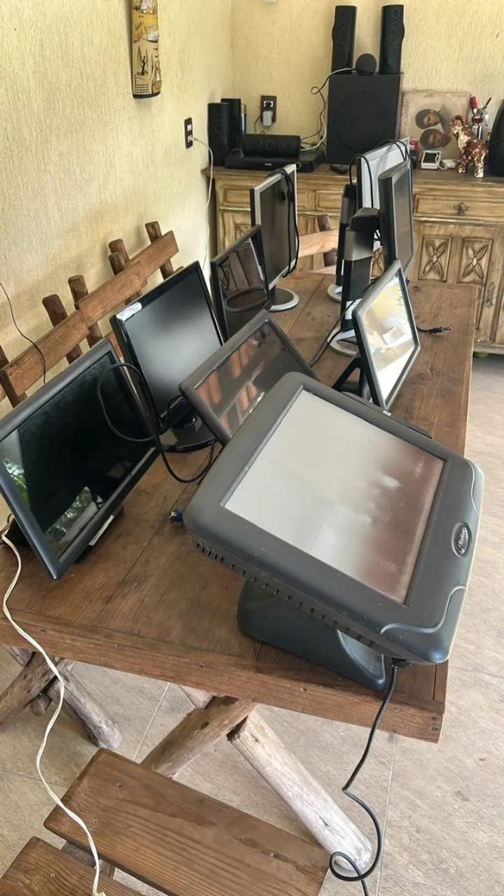 Vendo Monitores e CPUs - Foto 3