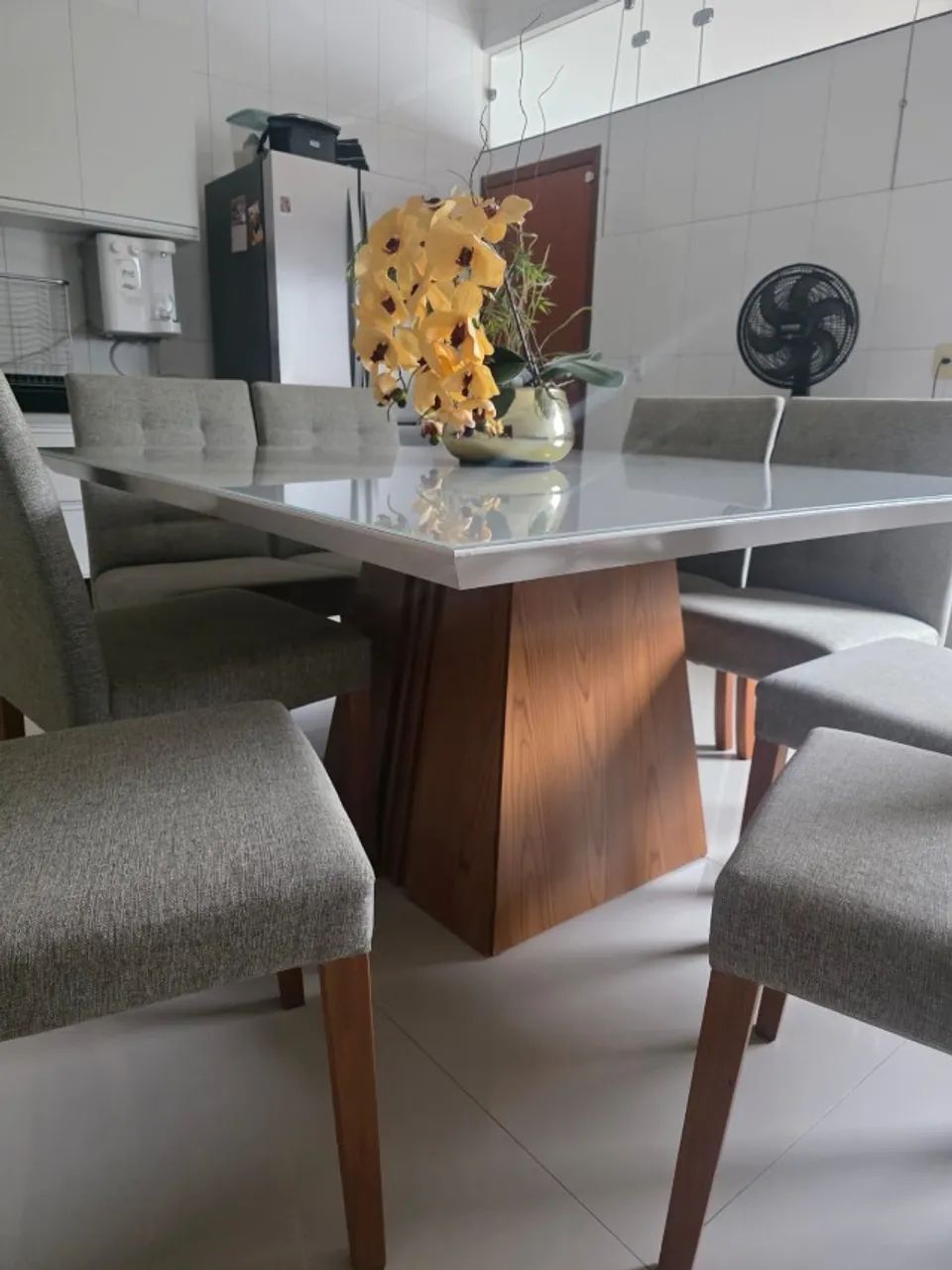 Mesa de Jantar quadrada 8 lugares - Foto 3