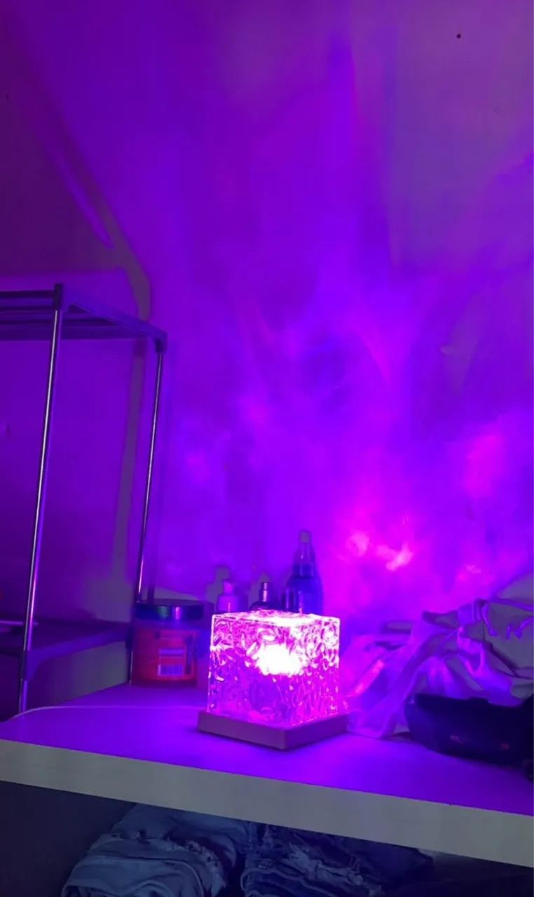 Luminária/Projetor em forma de Gelo multicores - Foto 2