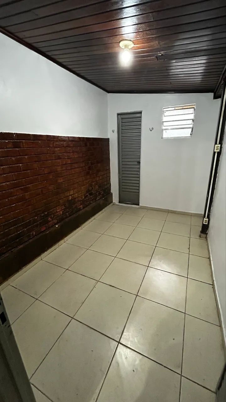 Aluga-se kitnet/ponto comercial - Foto 3