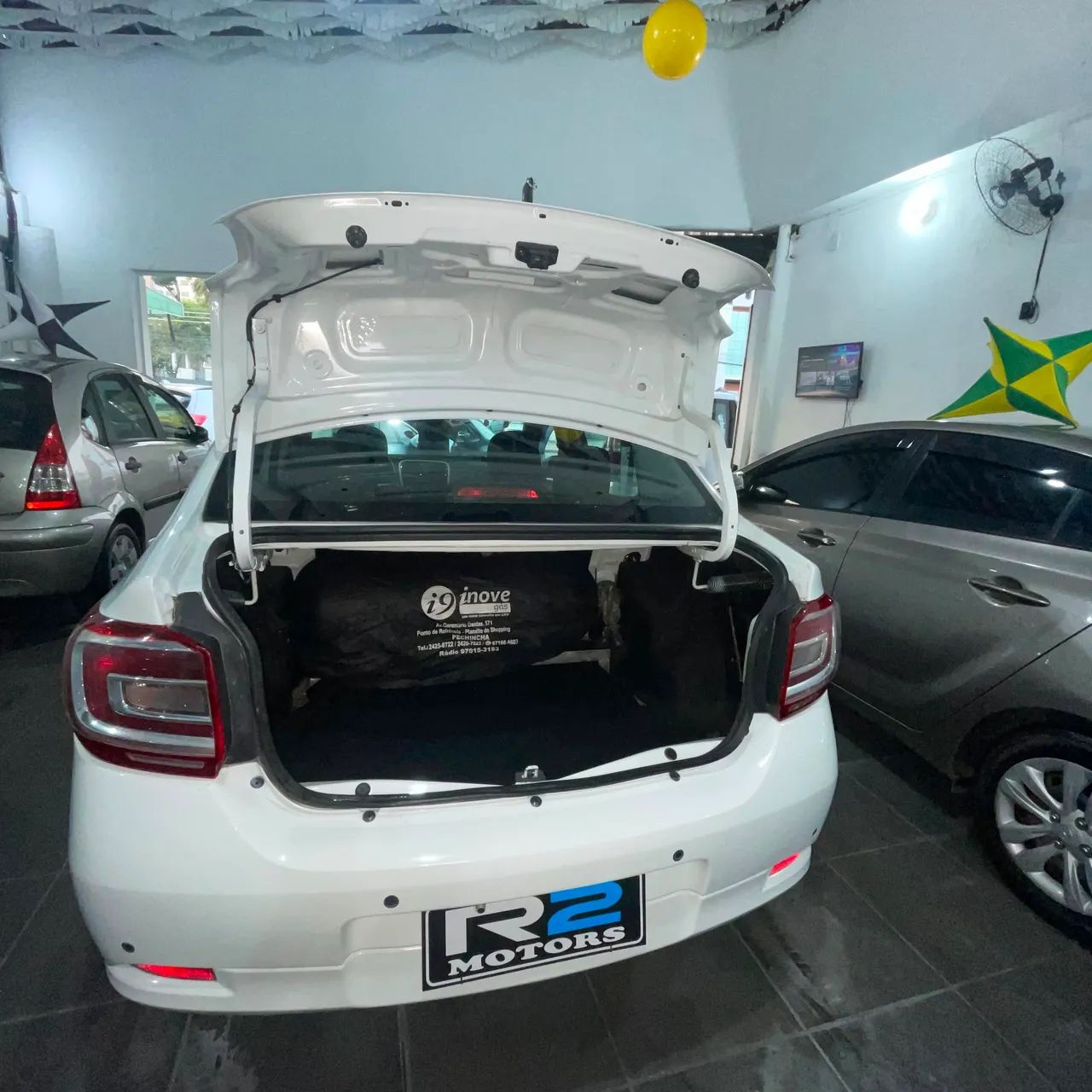 Renault Logan Expression Flex 1.6 16V 4P 2017 - Foto 5