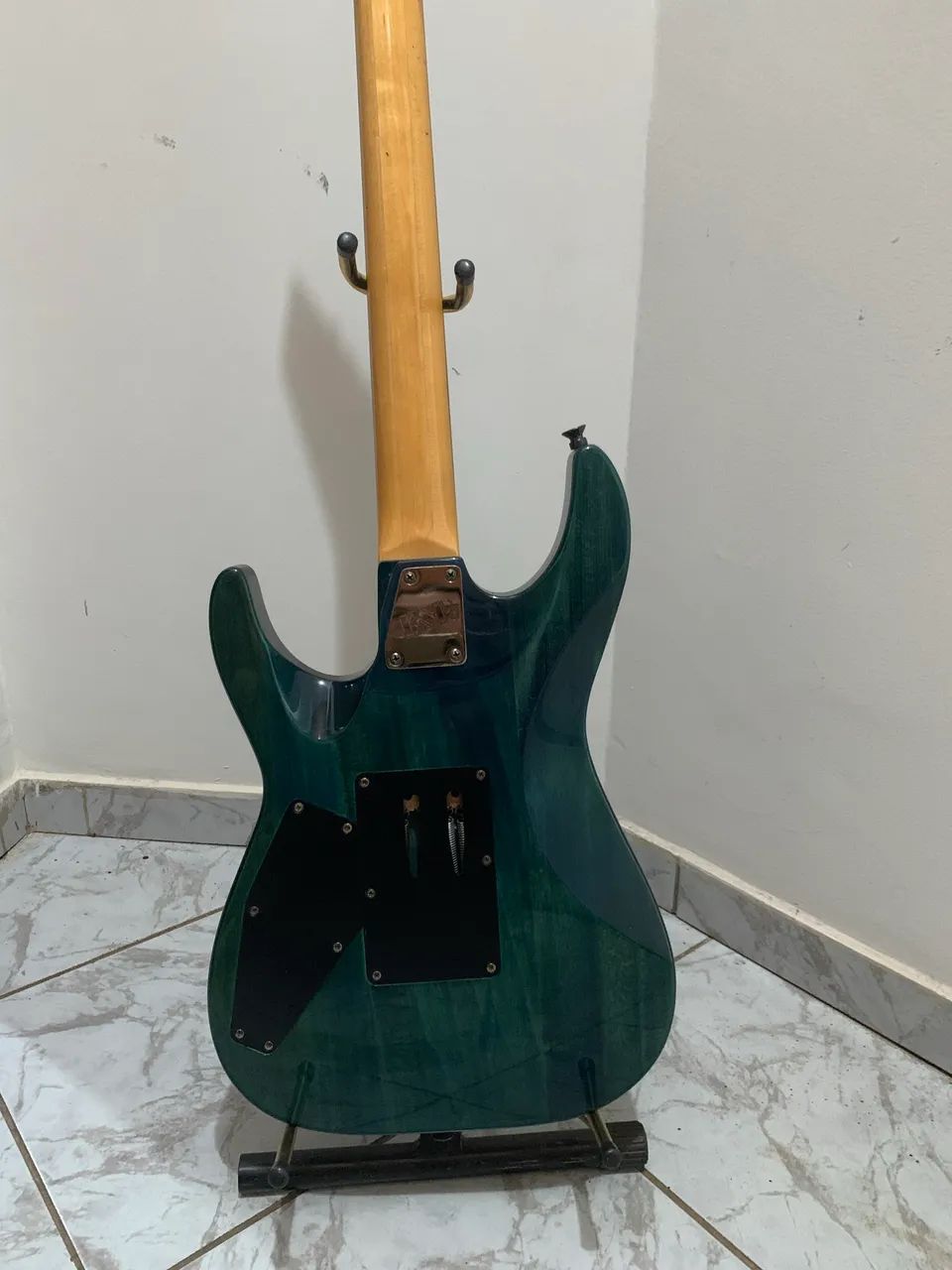 Vendo guitarra LTD MH100 - Foto 4