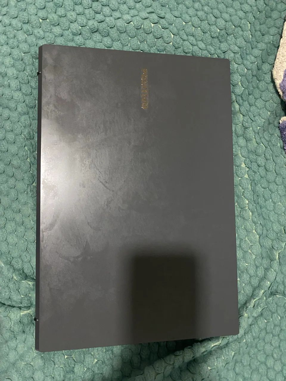 Vendo notebook menos de um mês de uso 