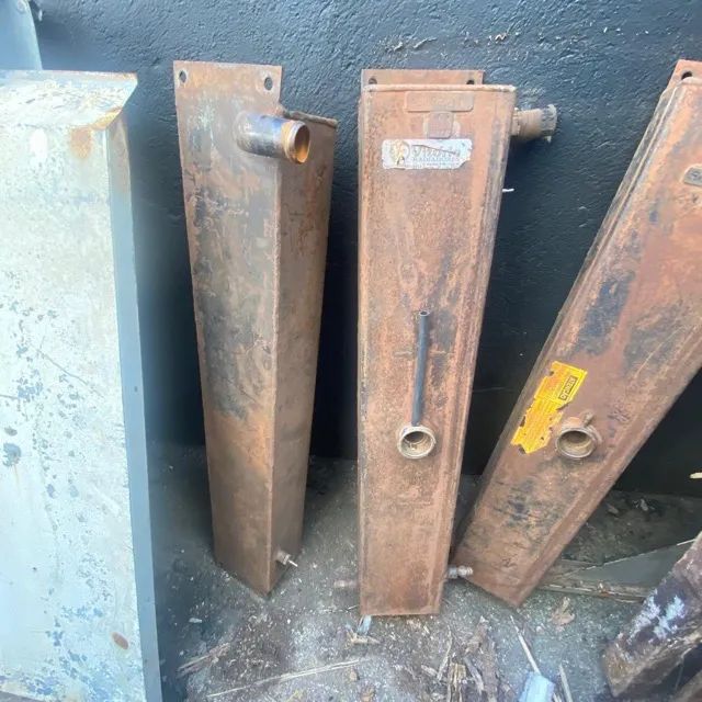 Reservatorio em metal para Radiador Agua Agricola Maquinas - Foto 3