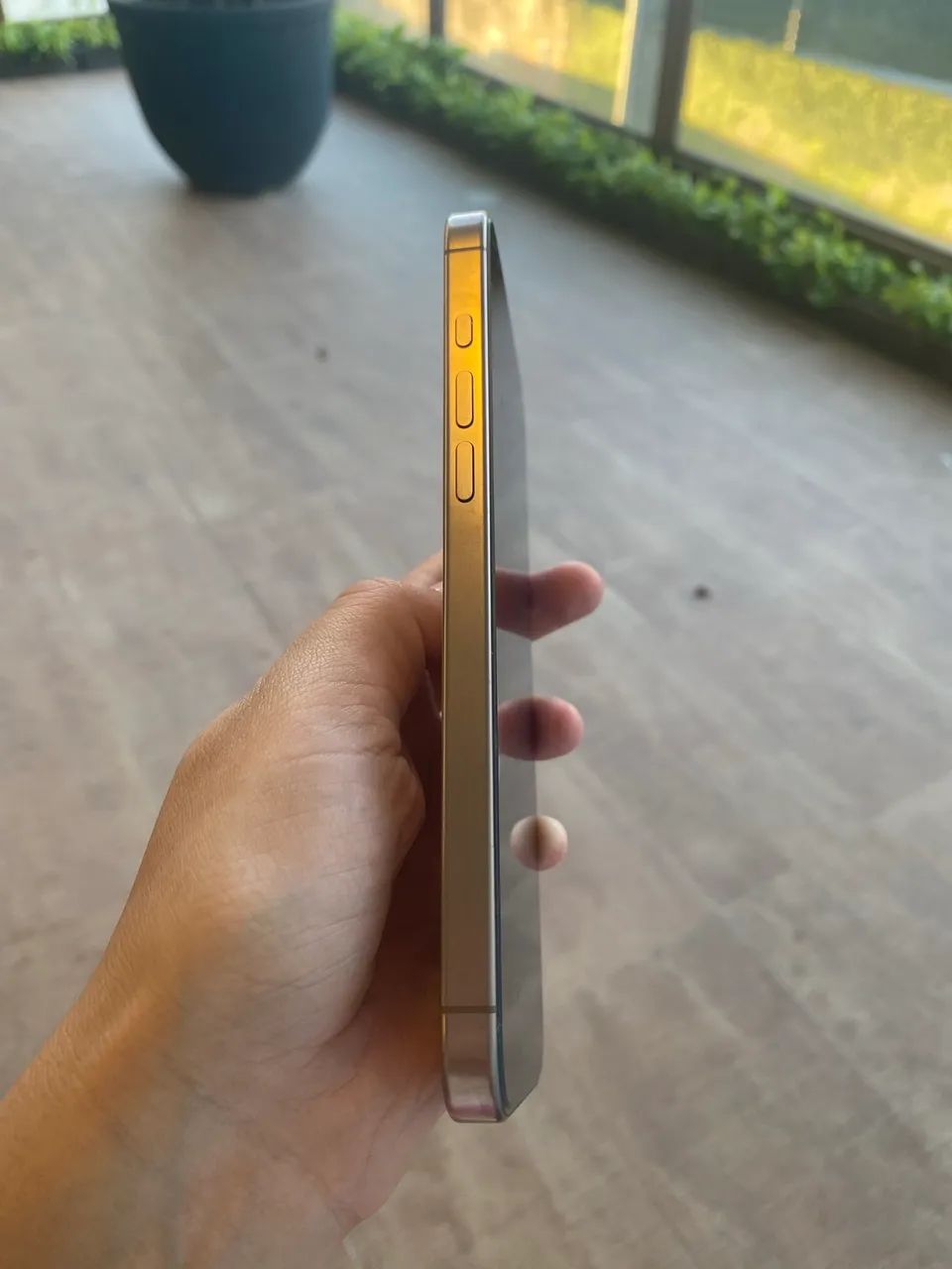 IPHONE 16 PRO MAX GOLD 512 GB  - Foto 4