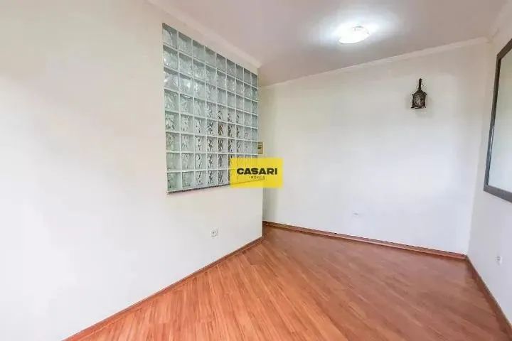 Apartamento à Venda e Locação no Centro de São Bernardo do Campo com 2 Dormitórios, Sacada - Foto 2