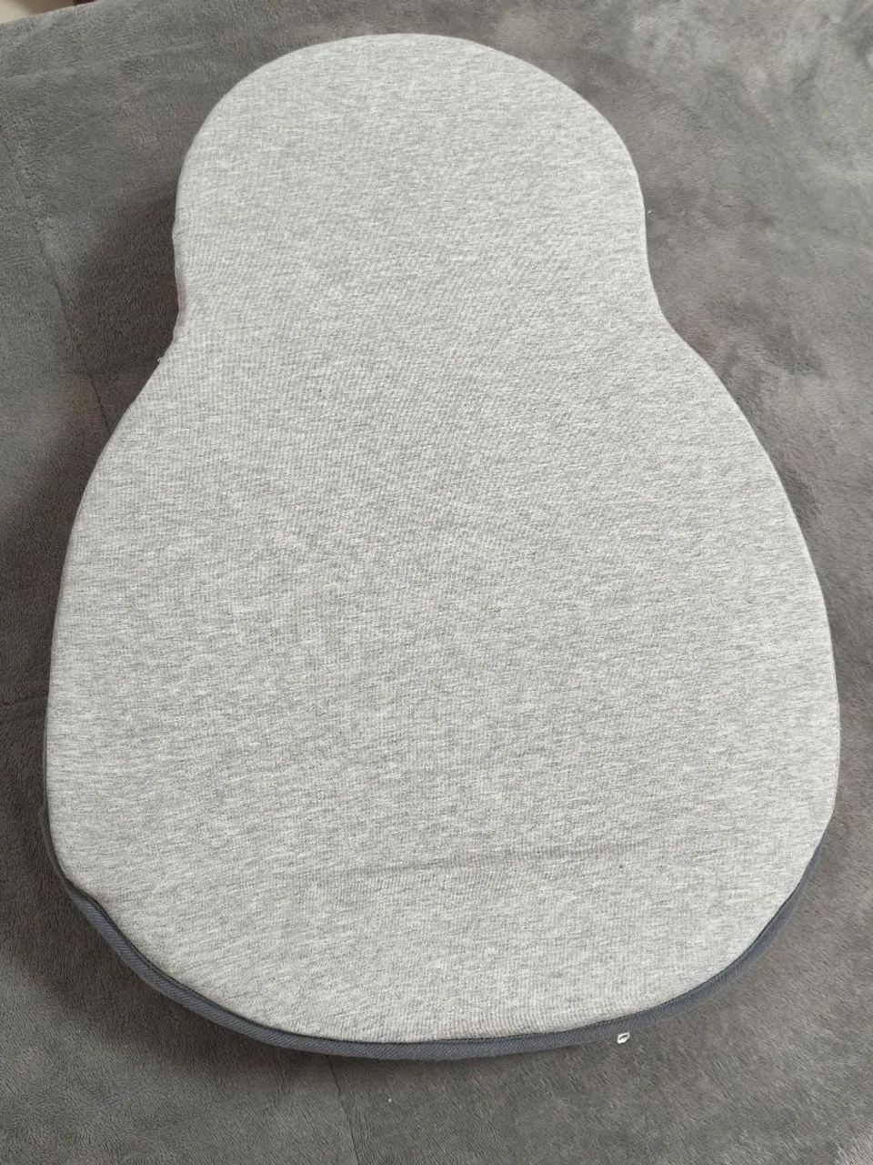 Almofada antirefluxo para bebe. - Foto 5