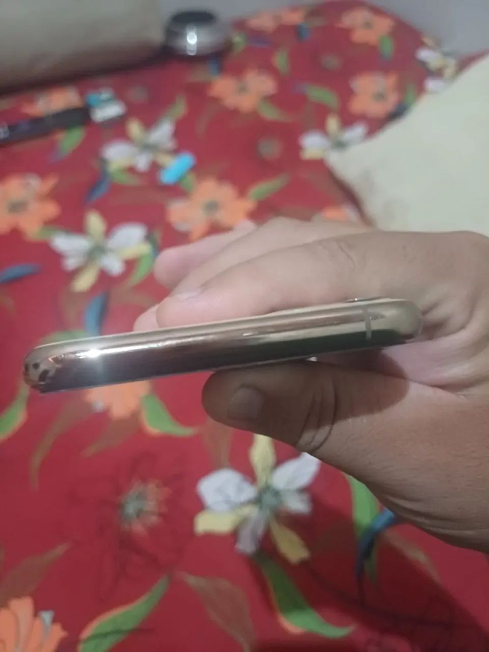 Vendo iPhone 11 pro Max Gold 64 g  - Foto 4