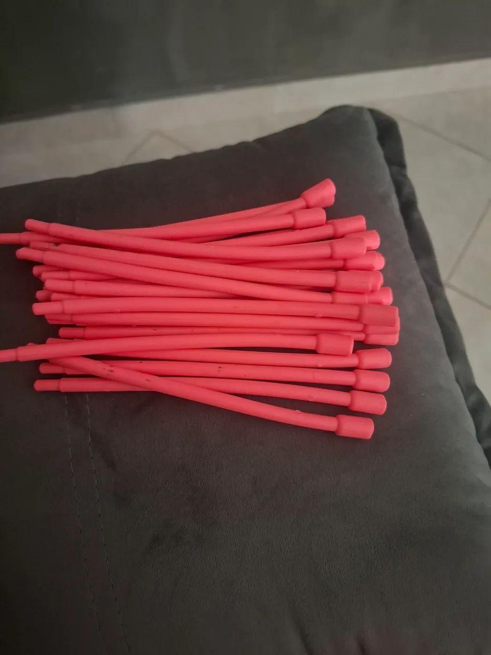 Bigodim circular para cachos