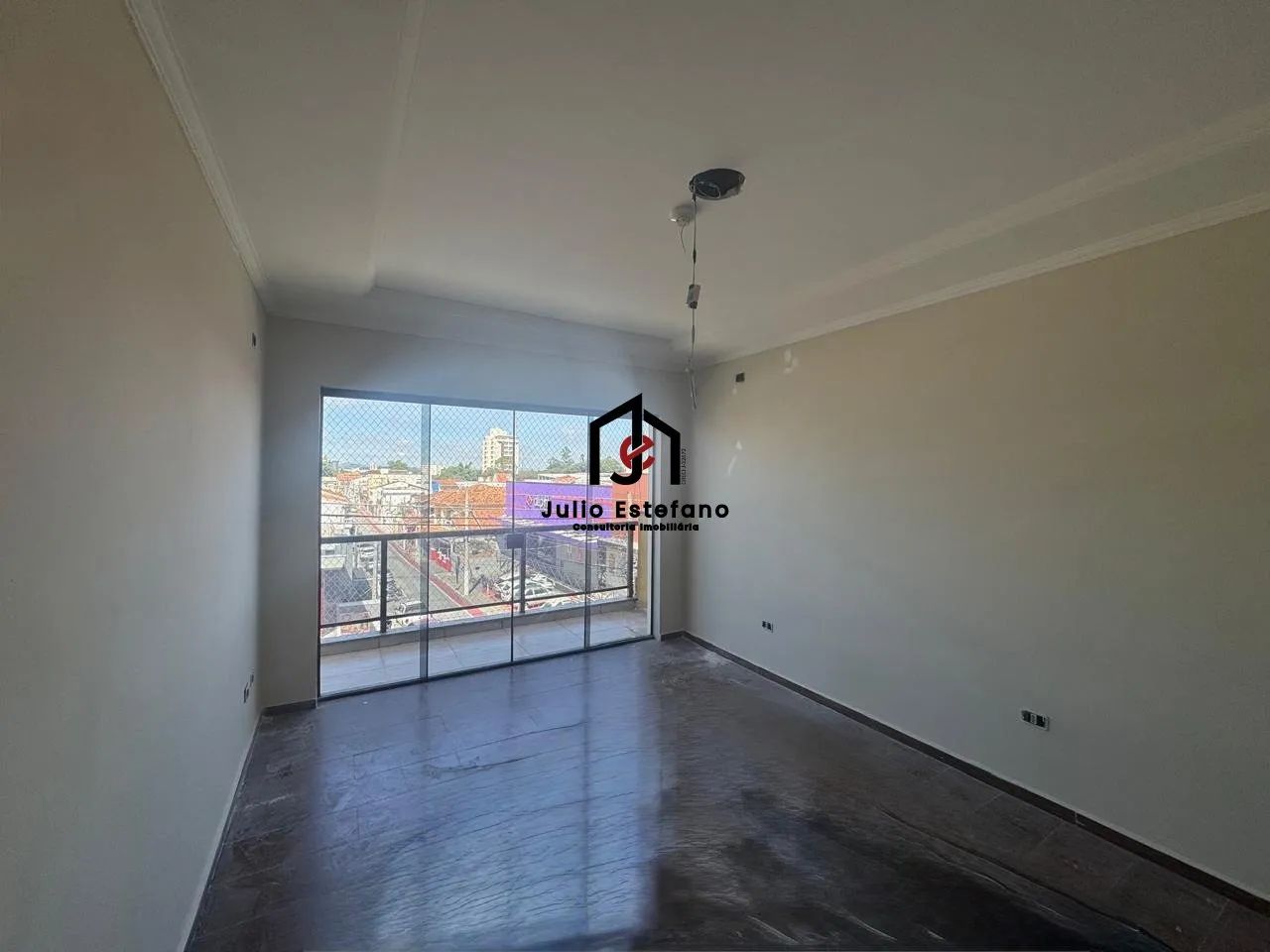 Sala comercial c/ área de 100,00m² no Centro em Pindamonhangaba - Foto 2