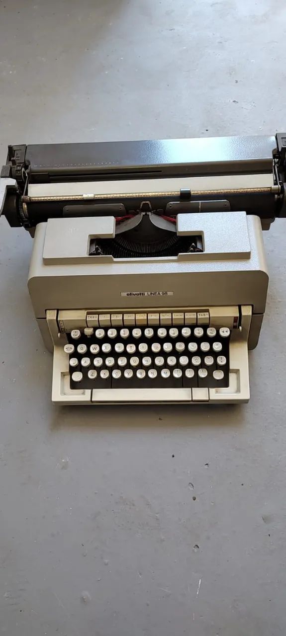 Máquina de datilografia - Foto 4