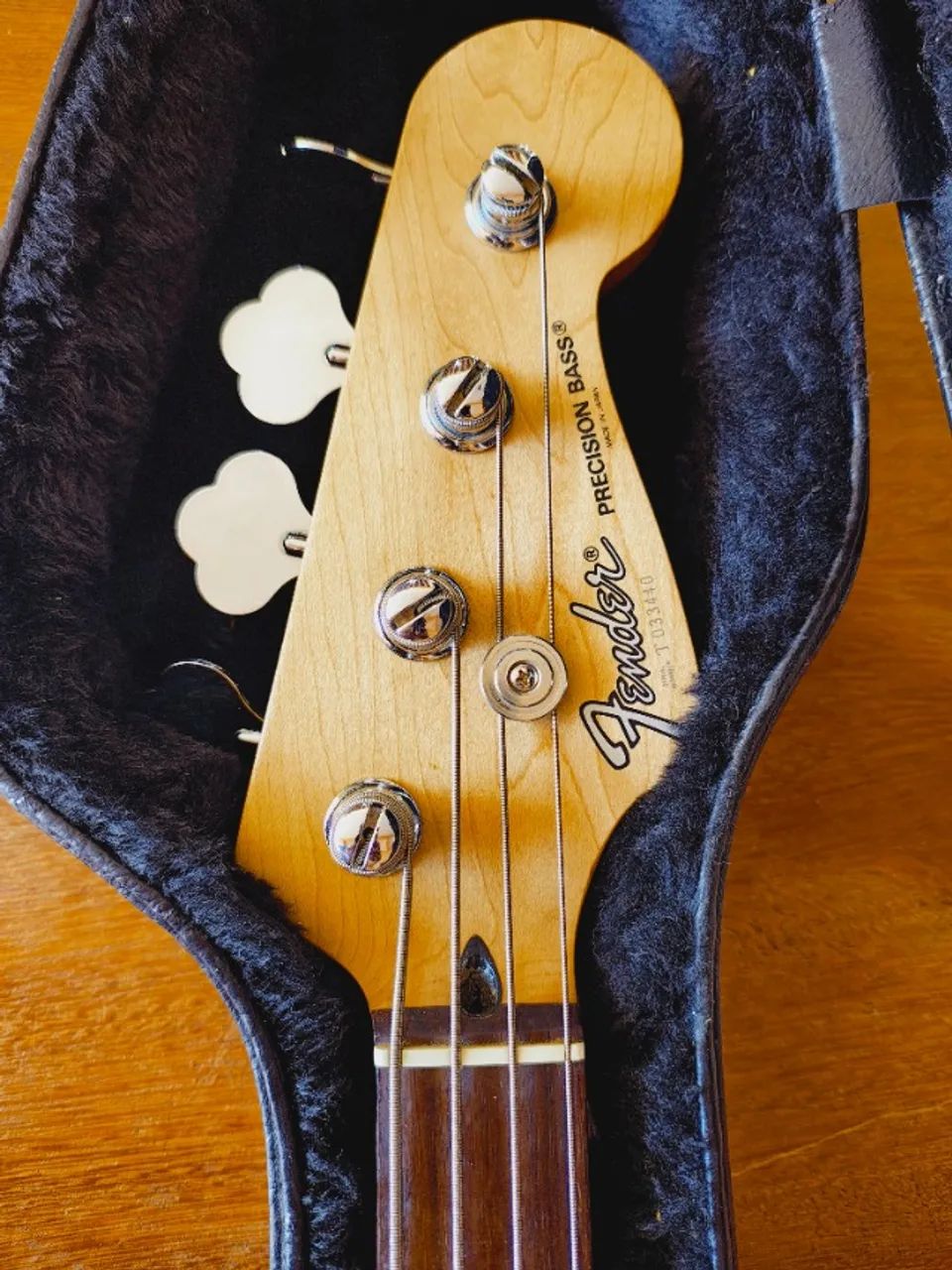 Baixo Fender - Foto 5