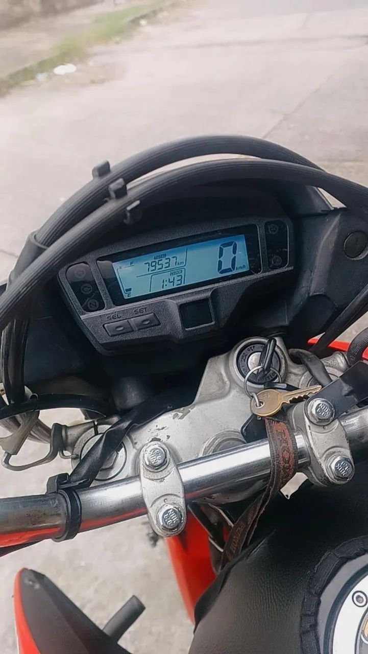 Bros 160 , 2020 - Foto 4