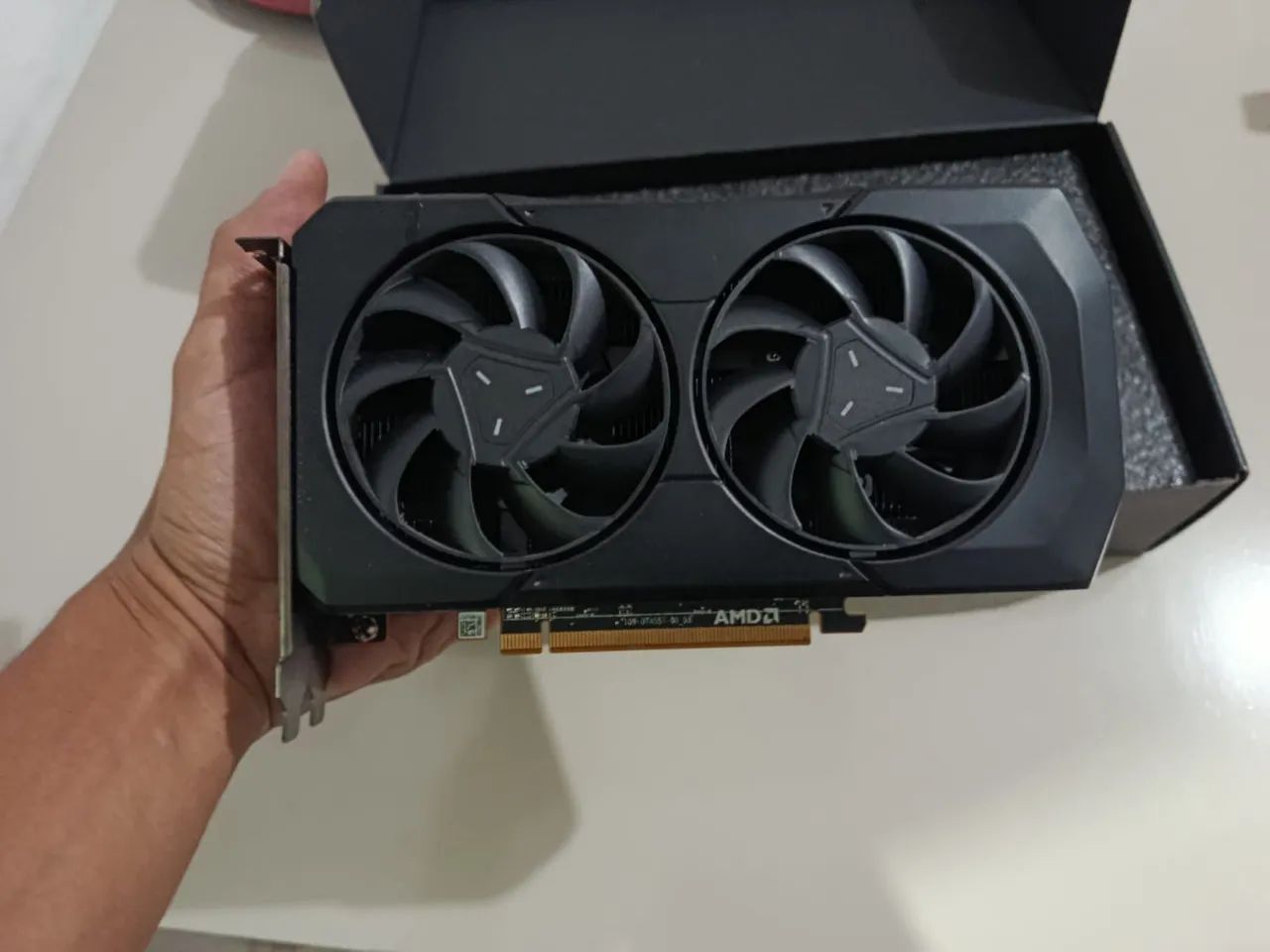 Rx 7600