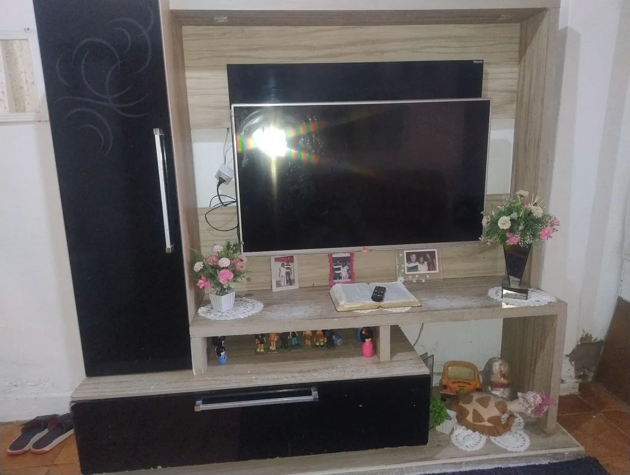 Estante com painel de tv para 50 polegadas  - Foto 2