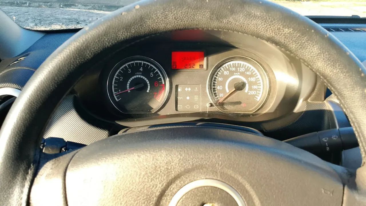 Renault Logan EXPRES./EXP. UP HI-FLEX 1.0 16V 4P 2011