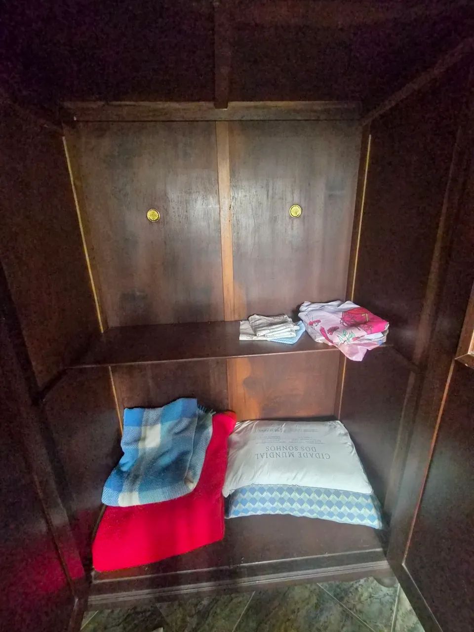 Guarda roupa antigo - Foto 3