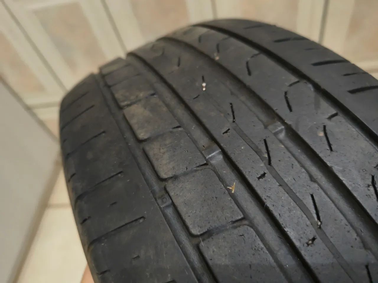 Pneu Carro  - Foto 3