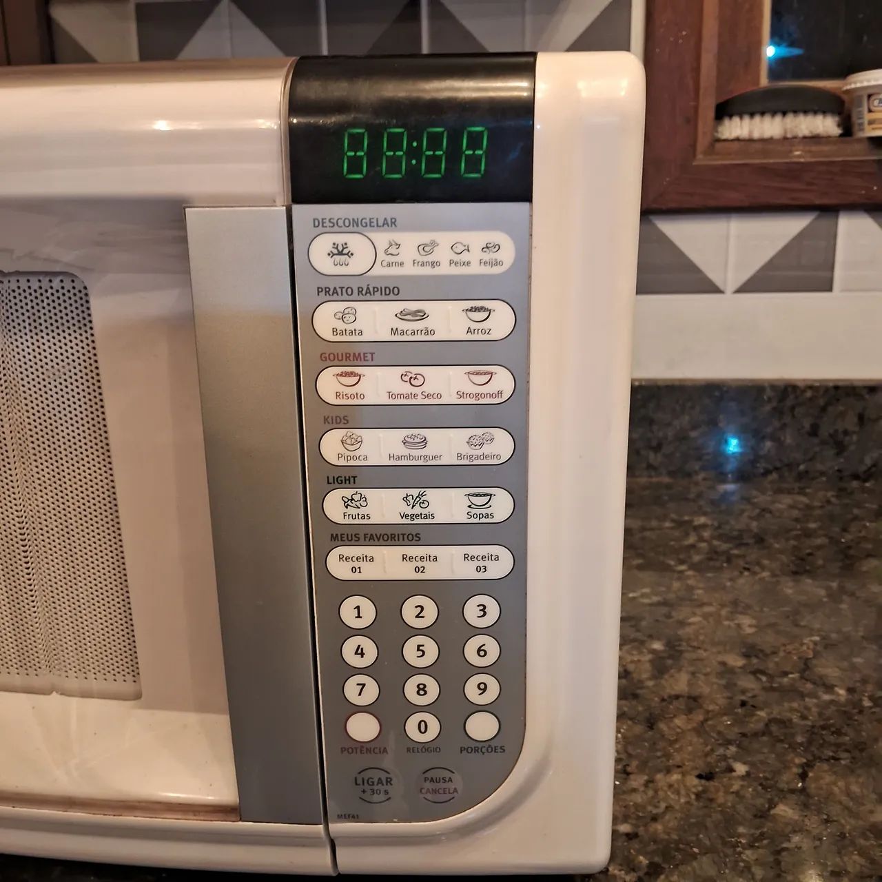 Micro-ondas 31L Eletrolux  - Foto 4