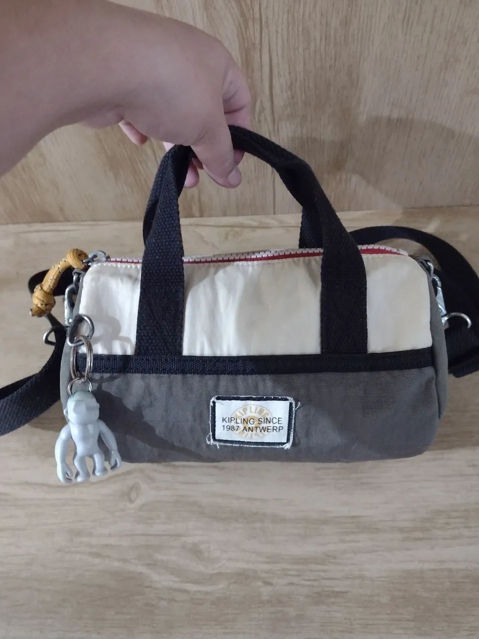 Duas bolsas da marca Kipling original - Foto 4