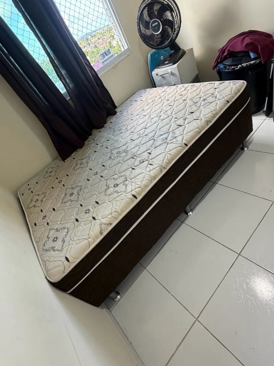 Cama casal novíssima 
