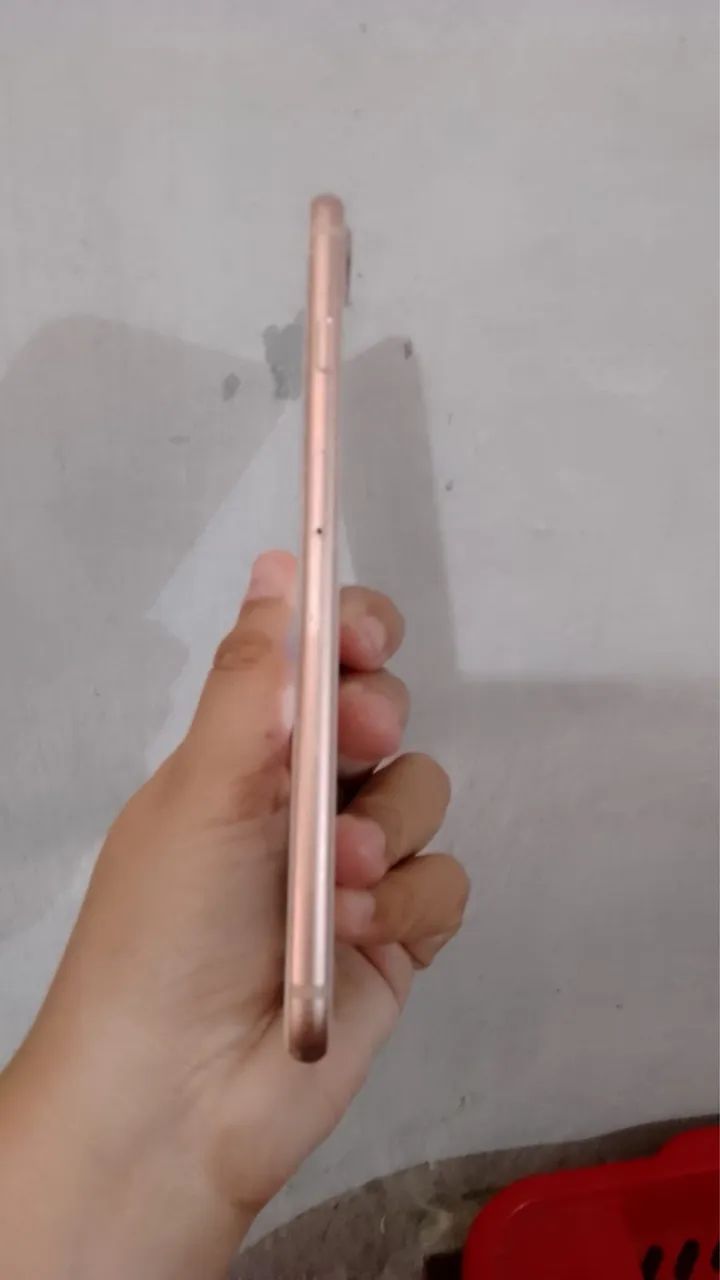 Vendo iphone 8 plus 64gb - Foto 2