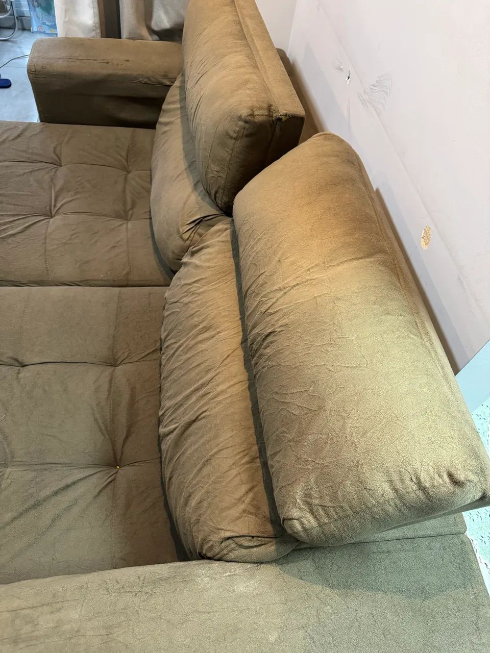 Sofá suede marrom usado