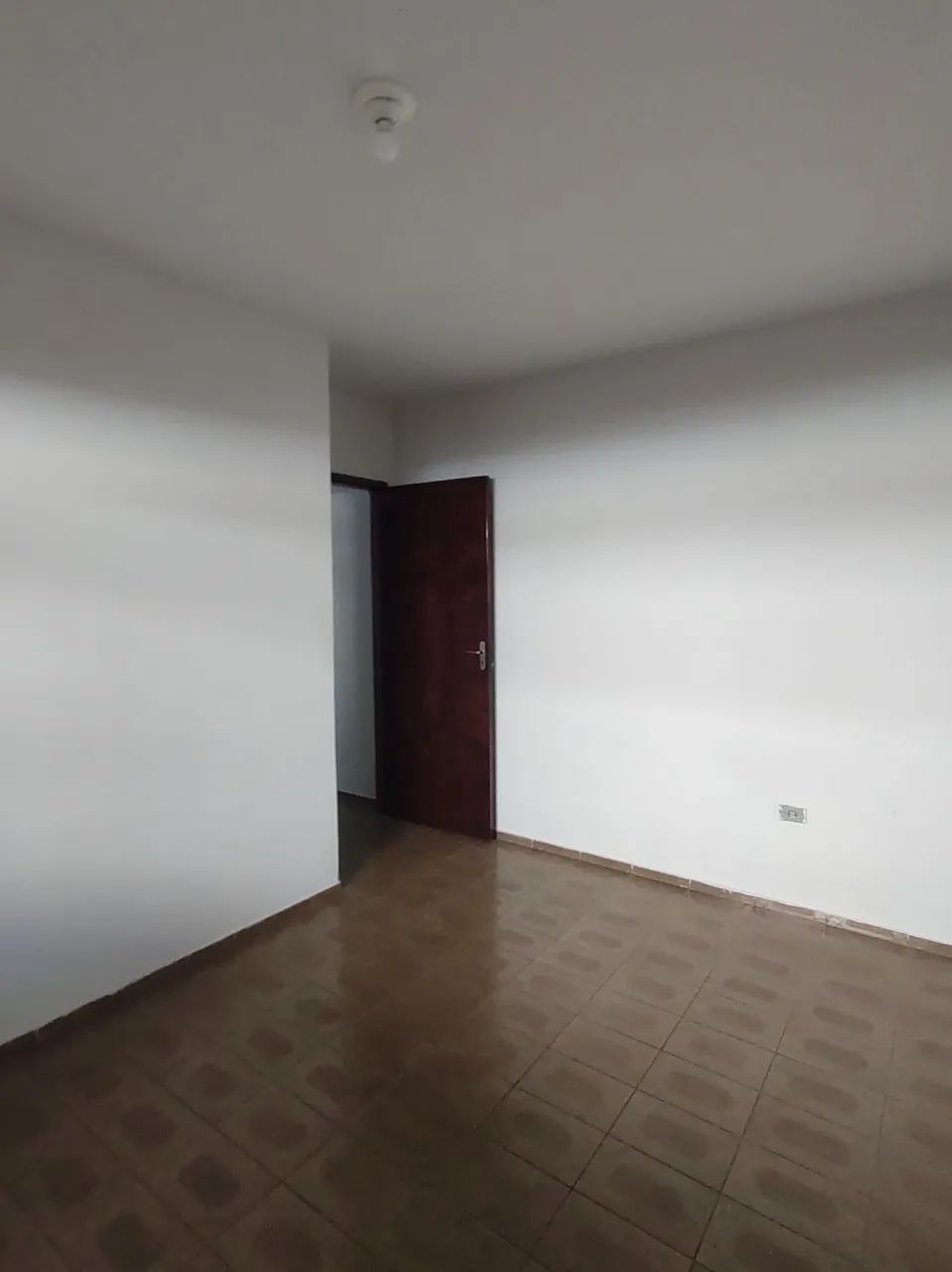 Aluga.se casas bairro próximo centro - Foto 3