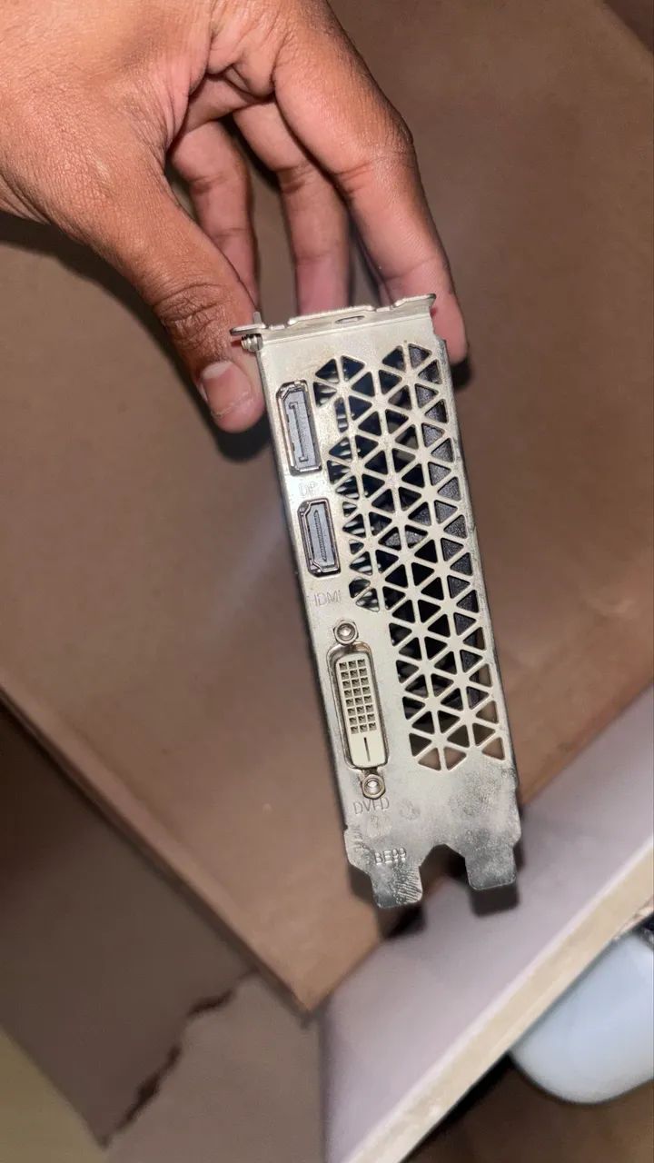 Placa de video 1060, usada funcionando perfeitamente  - Foto 3