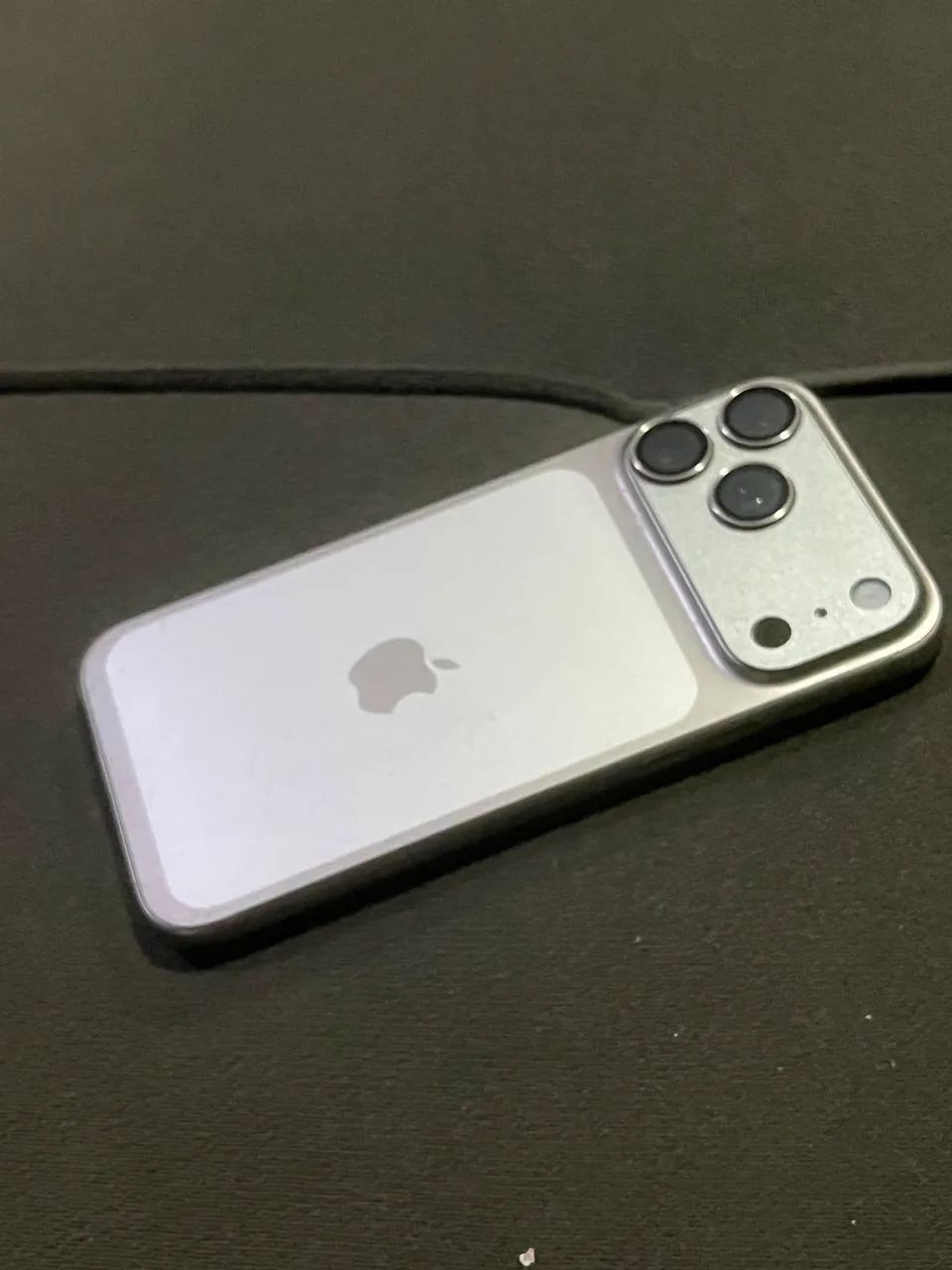 iPhone 16 pro max - Foto 3