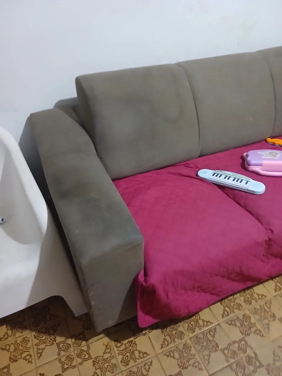 Sofa 3 lugares antigo