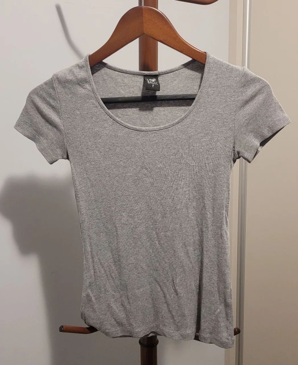  kit 3 Blusas Tamanho P - Foto 4