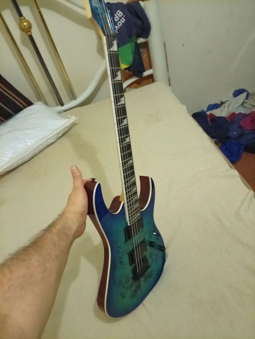 Guitarra Ibanez gio